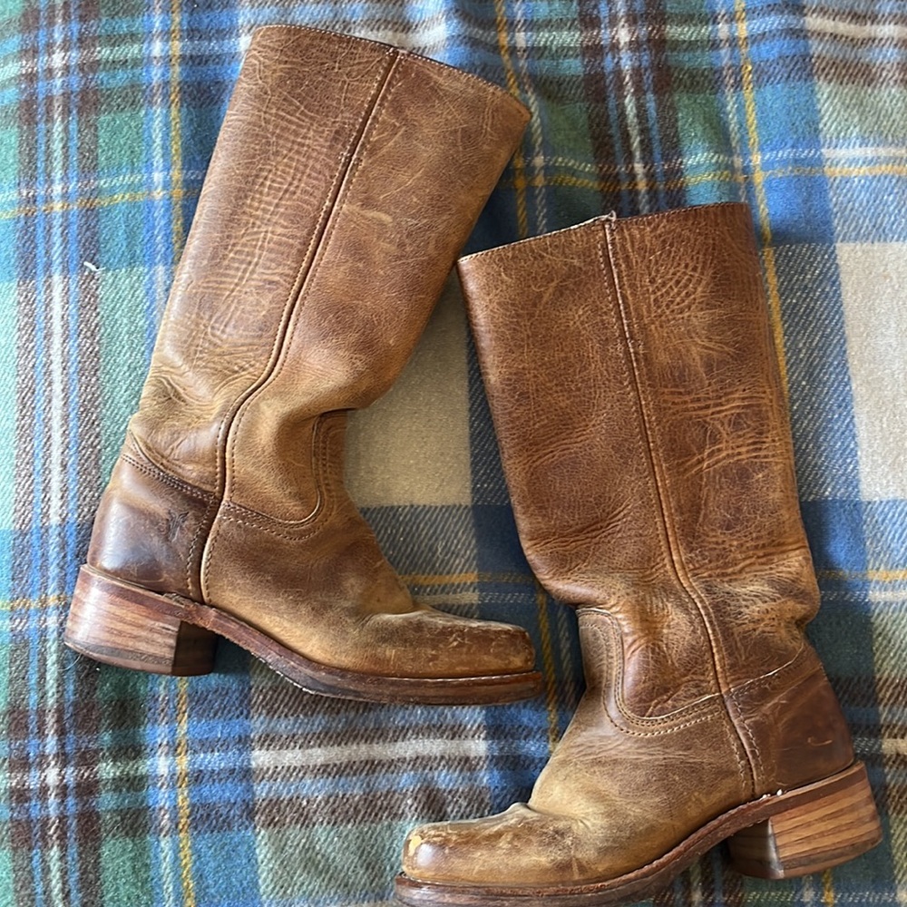 FRYE CAMPUS BOOTS DISTRESSED LEATHER VINTAGE BOOTS